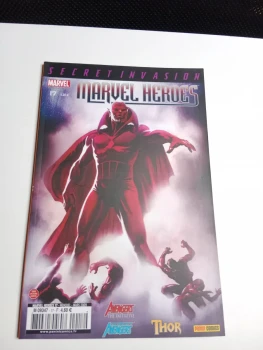 Marvel Heroes N°17 - (Secret Invasion) Sacqué - (Mensuel Mars 2009 TTBE
