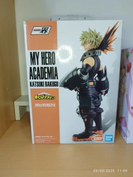 Figurine Katsuki Bakugo