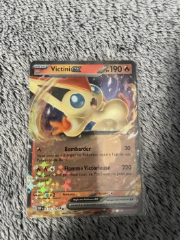 Carte Pokémon Victini