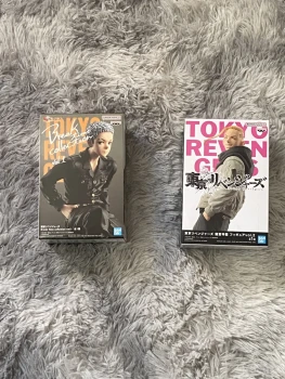 Lot 2 figurine Tokyo revenger