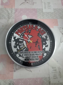 Horloge one piece trafalga law