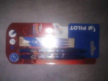 Lot Stylos effaçable Naruto edition limitée