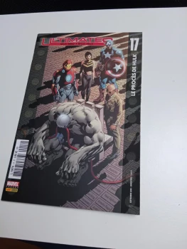 ultimates  N° 17  le procès de hulk marvel panini TTBE