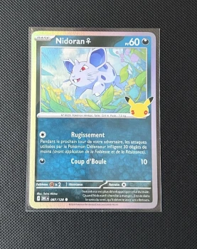 Carte Pokémon - Nidoran 87/128 - Holo - 30ème Anniversaire