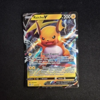 Carte Pokemon : Raichu - Stars Etincelantes