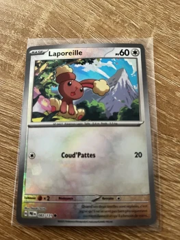 Carte Pokémon Laporeille 083/131 Pokéball