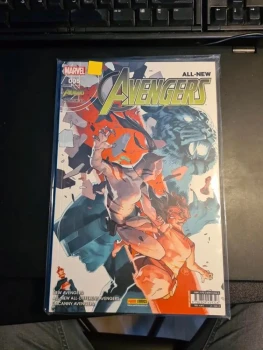 All New Avengers N°5 : Octobre 2016 (Couverture 2/2) Tbe