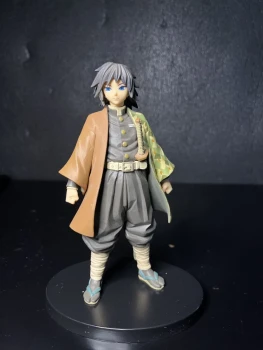 Figurine de Giyu Tomioka (demon slayer)