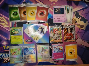 Pokémon Lot Évolutions Prismatiques