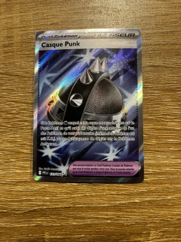 Carte Pokemon Casque Punk 121/094