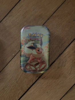 Mini tin Pokémon évolutions prismatiques 8.5