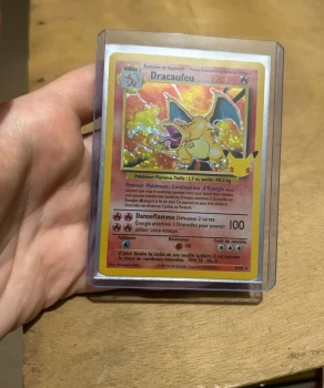 Carte Pokémon dracaufeu