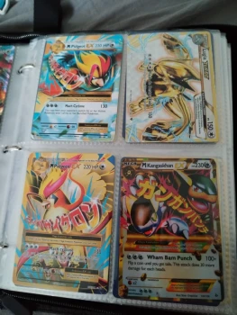 4 cartes Pokémon