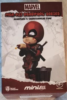 Mini figurine deadpool (mini egg attack)