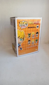 Figurine Funko Pop Super Saiyan Goku with kamehameha