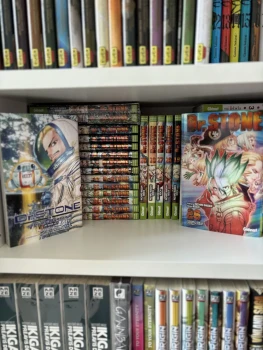 Dr Stone 1 à 19 + 26 + reboot Byakuya