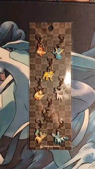 Porte-clés Evoli et Evolitions - Pokémon Center