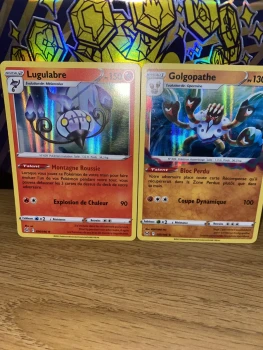Carte pokemon holographique origine perdu