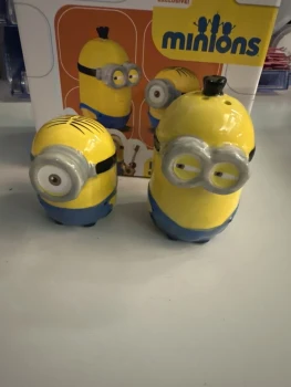 Kit salière poivrière minions neuf