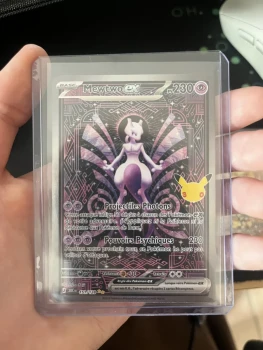 Mewtwo alt 30 ans