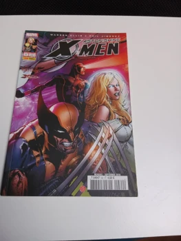 Astonishing X-Men N° 64  Exogénétique  ( septembre 2010 marvel TTBE