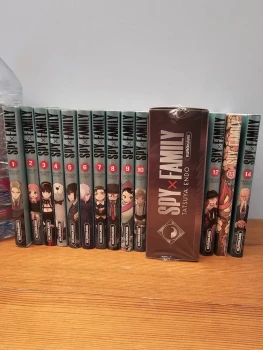 Spy x family avec 2 collector
