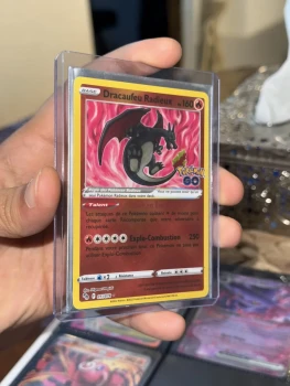 Pokémon Dracaufeu Radieux 011/078 EB.10.5 - Pokémon GO