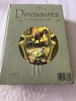 Livre&kit de fouille Dinosaures