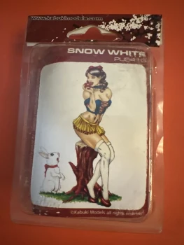 Boîte figurine résine a monter blanche neige kabuki modèle neuf