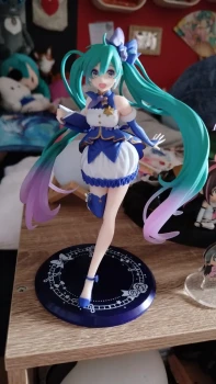 Miku Hatsune 3rd season Winter ver.