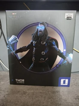 Figurine de Collection Thor Infinity Saga