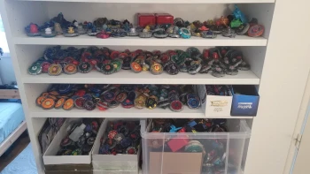 Toupie beyblade métal