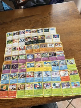 Lot de 59 cartes Pokémon