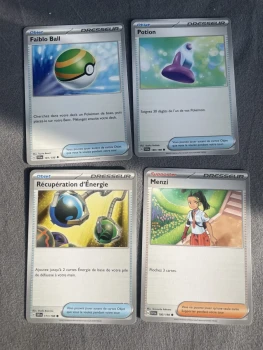 Lot de 4 carte Pokémon