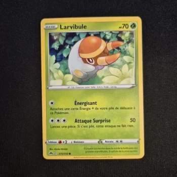 Carte Pokemon : Larvibule - Zénith Suprême