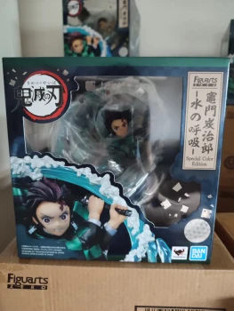 Figurine Kimetsu no yaiba Tanjiro Kamado Demon Slayer figuarts zero bandai