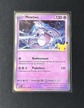 Carte Pokémon - Mewtwo 63/128 - Holo - 30ème Anniversaire