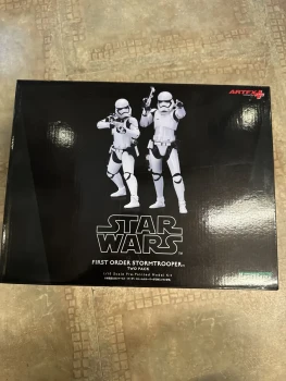 Boîte figurine star wars 2 first order stormtrooper artfx neuf
