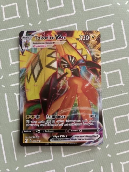 Carte Pokémon Tokorico Vmax
