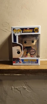 Funko Pop 305 Iron Spider