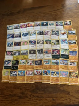 Lot de 105 cartes Pokémon
