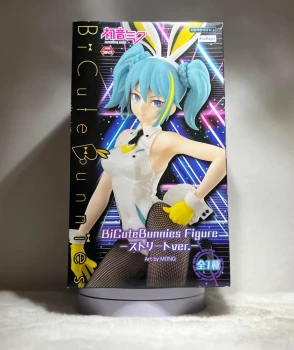 Figurine Hatsune Miku BiCute Bunnies Street