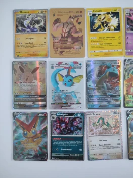 24 carte pokémon dont 3 gratuite
