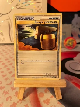 Carte Pokémon trainer