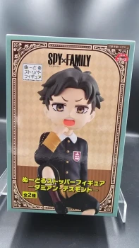 Figurine damian desmond manga spy x family