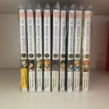 Lot livres Manga « The promised Neverland » tomes 2 à 10